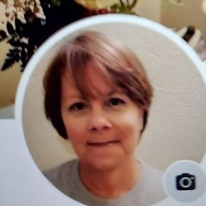 Meet your Posher, Edie